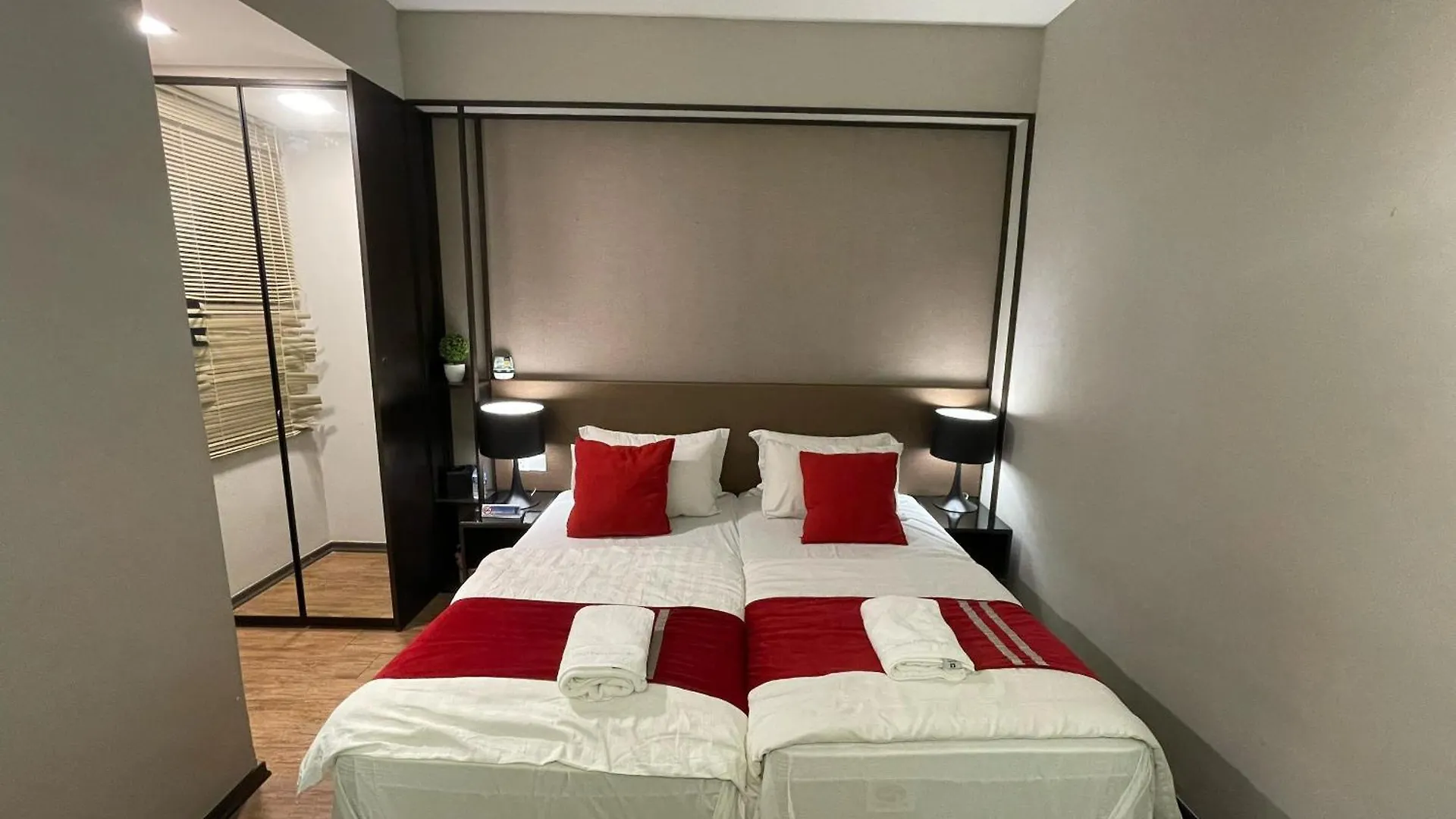 Amazing Seaview Duplex George Town Maritime Suites 20