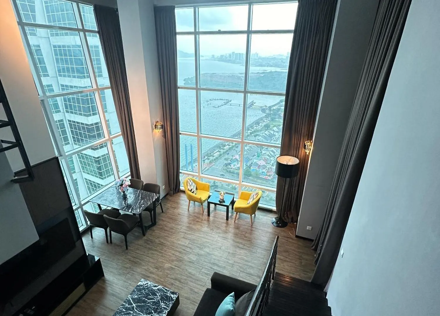 Lägenhetshotell Amazing Seaview Duplex George Town Maritime Suites 20